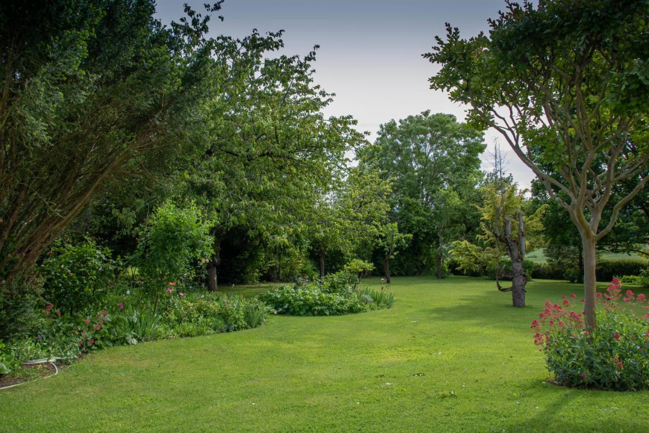 Chambres D'Hotes La Pocterie Vouneuil-sur-Vienne Exteriér fotografie